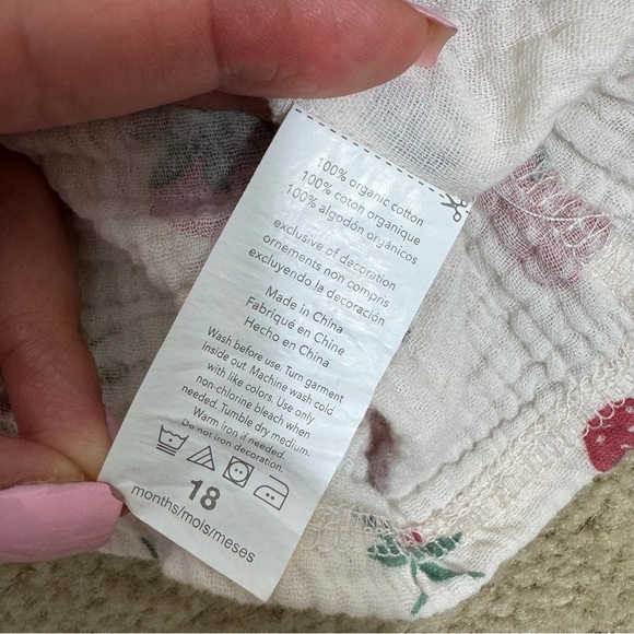 Rabbit & Bear organic cotton strawberry dress - Picture 5 of 8